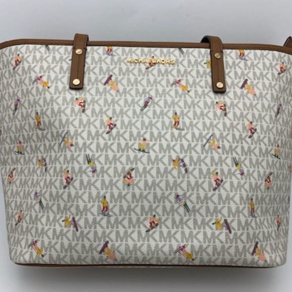 Michael Kors Handbags - Michael Kors Aspen Tote, Vanilla